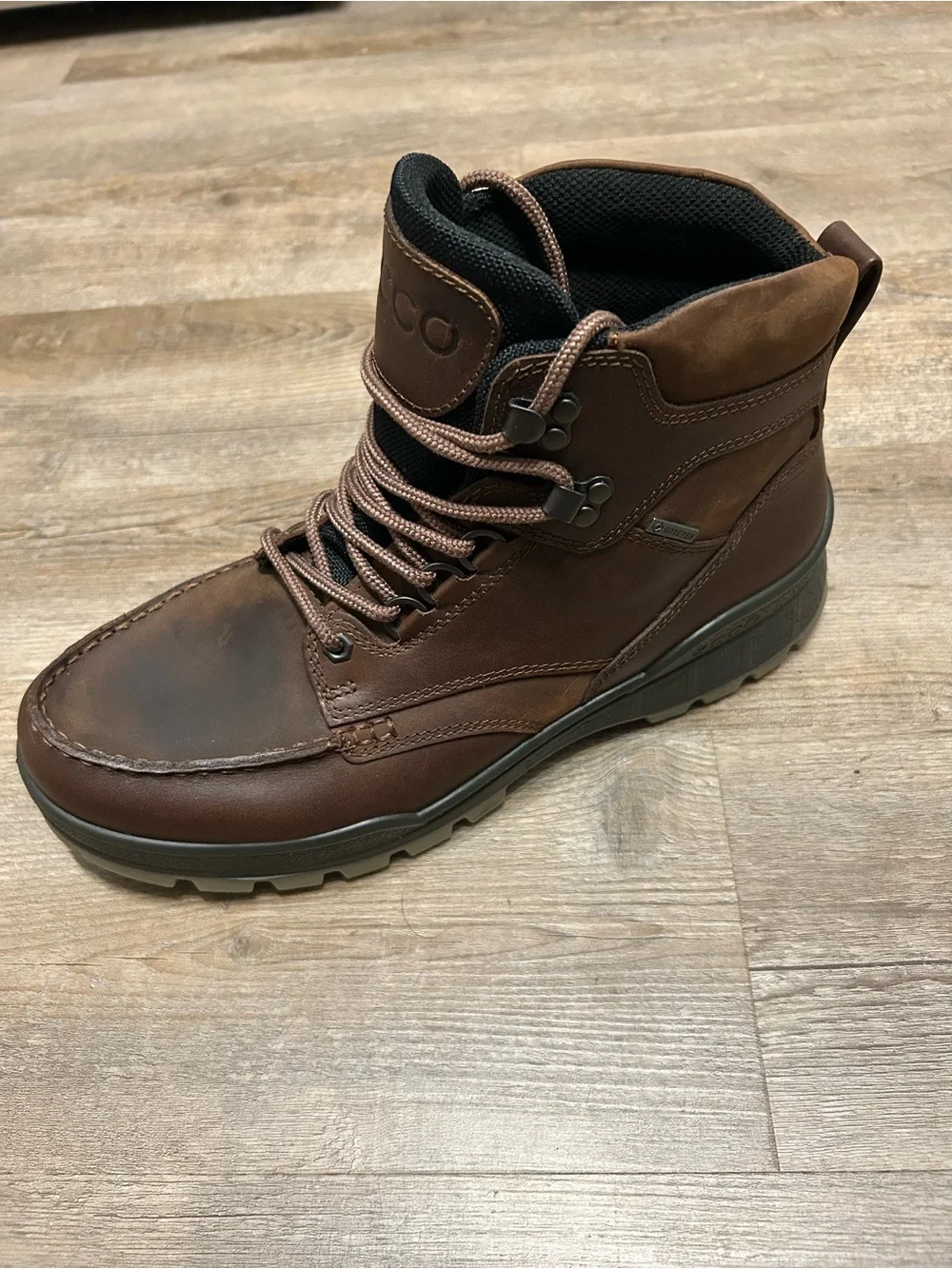Ecco Track 25 Men’s Size 44 US 10-10.5 Brown Leather Lace-Up Moc Toe Boots
